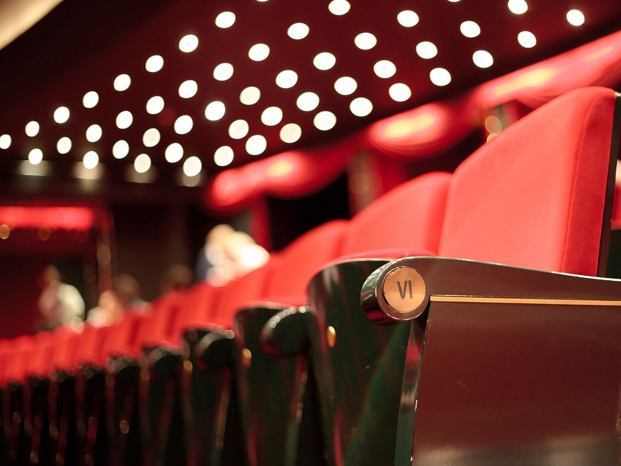 Rows of theatre seats